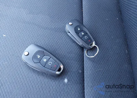 2019 Chevrolet Cruze Lt from USA, damaged, VIN 1G1BE5SM9K7108479